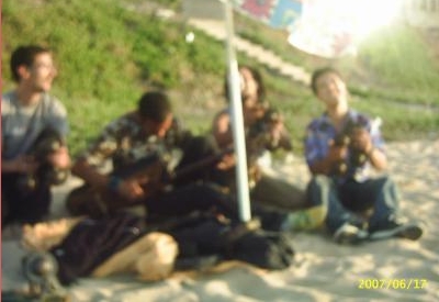 afraskom hena fhad lahda sardin khraj min la plage bach ithayar